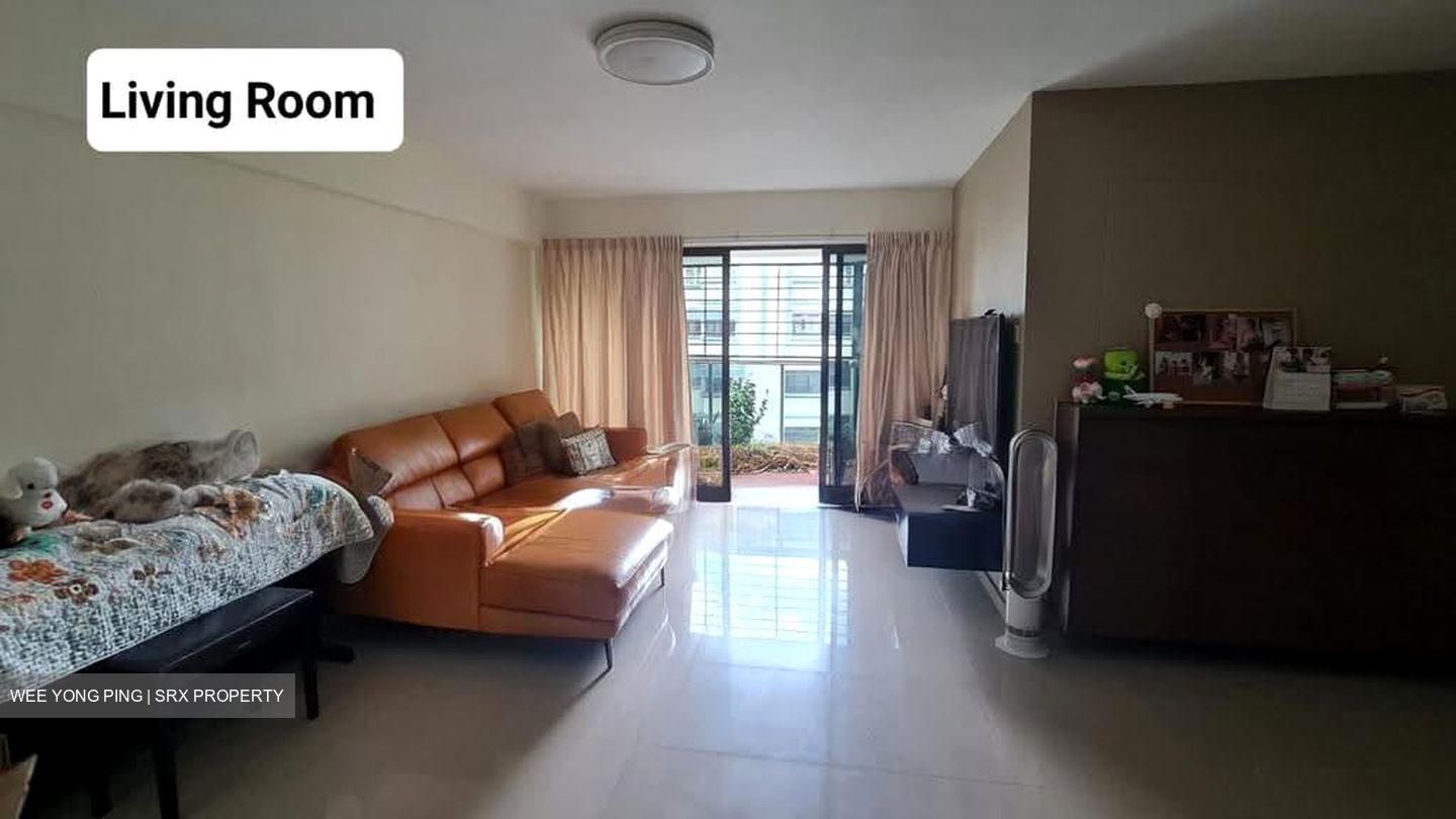 Blk 607 Jurong West Street 65 (Jurong West), HDB Executive #631478501